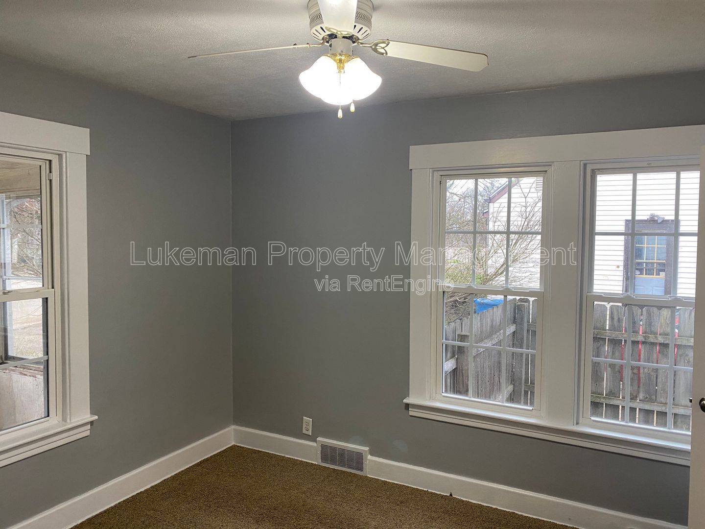 117 Nelson - 2 Bed/1 Bath Near WMU/K-College property image