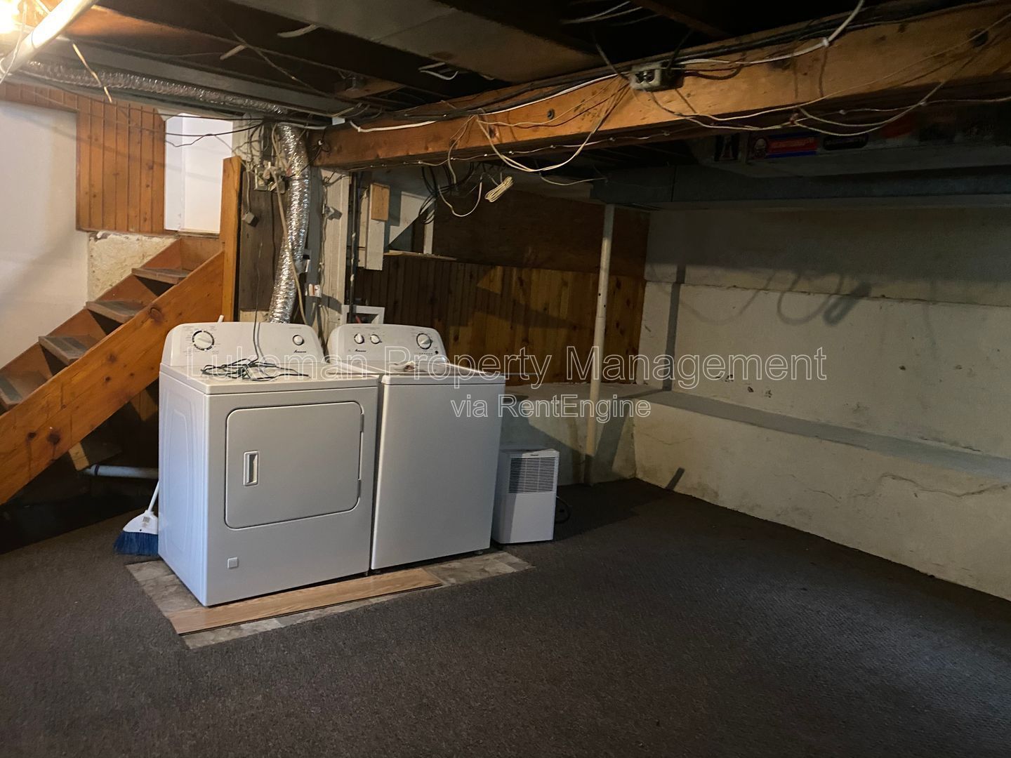 117 Nelson - 2 Bed/1 Bath Near WMU/K-College property image