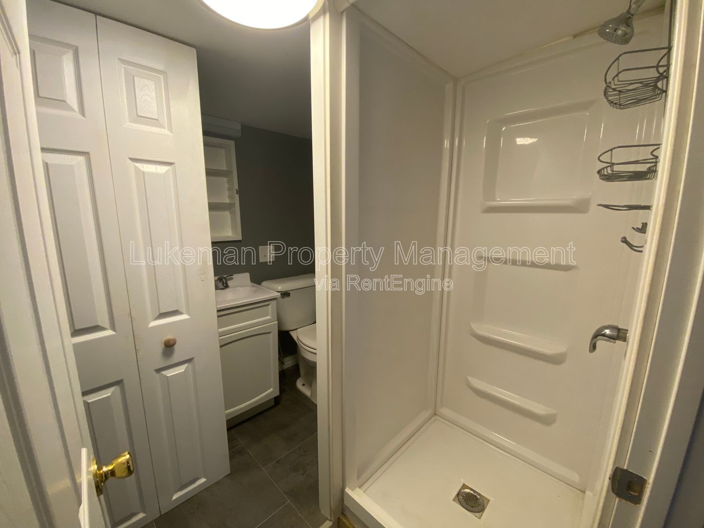 117 Nelson - 2 Bed/1 Bath Near WMU/K-College property image