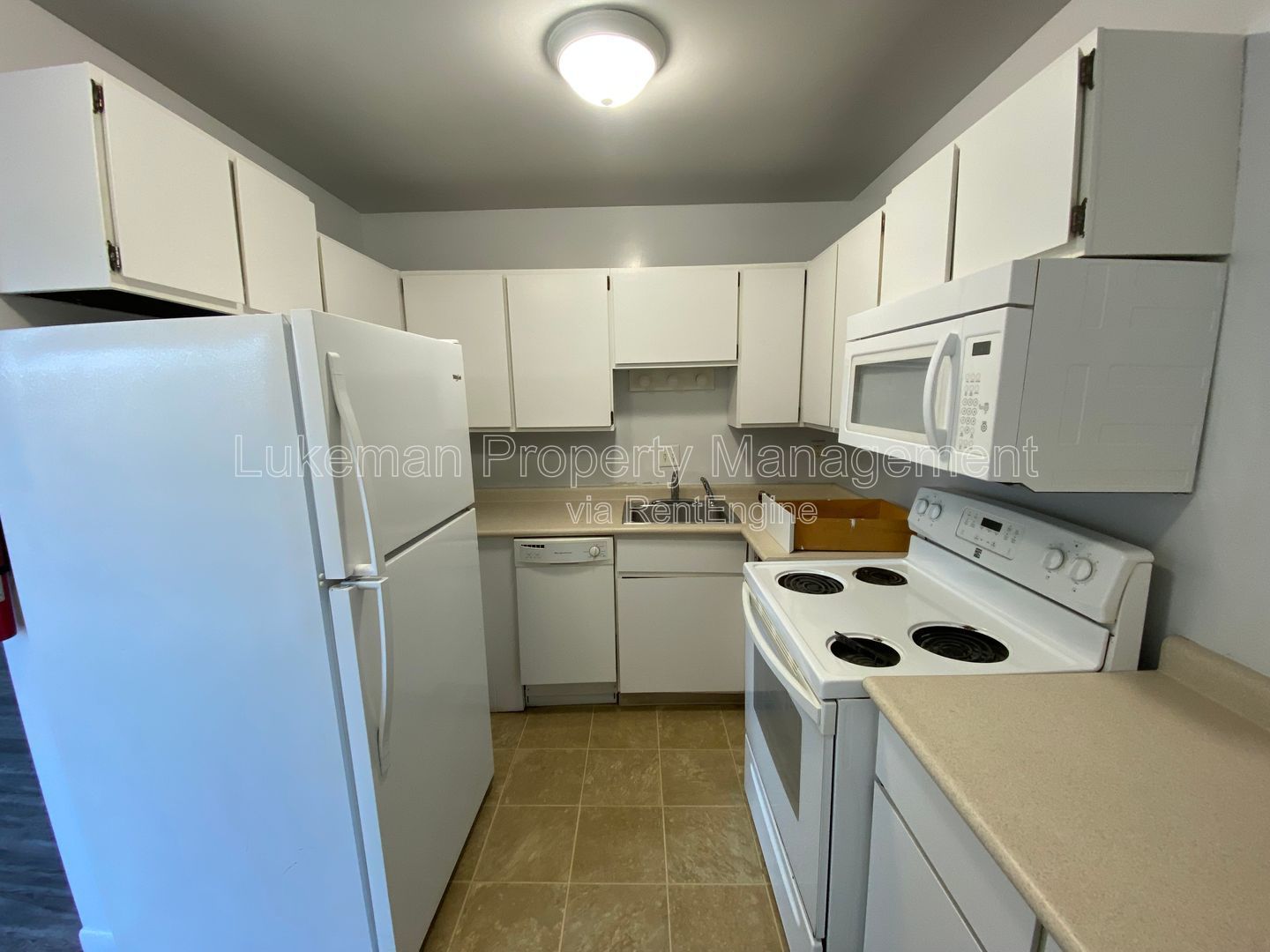 4037 S Rose St # 201 2BD/1BATH Oakhurst Apartments property image