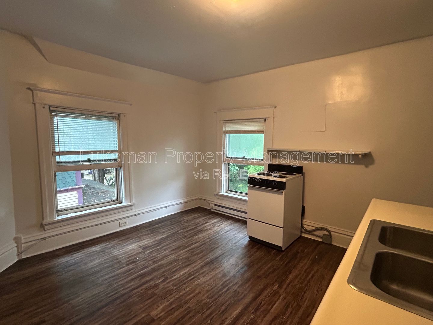 418-420 Pearl #4 - 1 Bed/1 Bath Unit Near WMU/K College property image