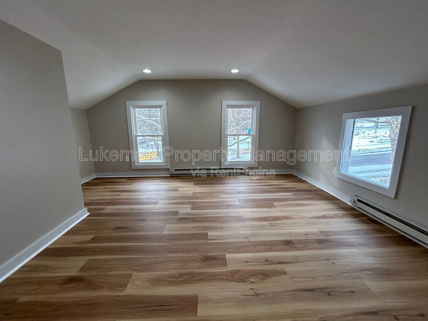 2nd Floor Studio on Grant St. property image