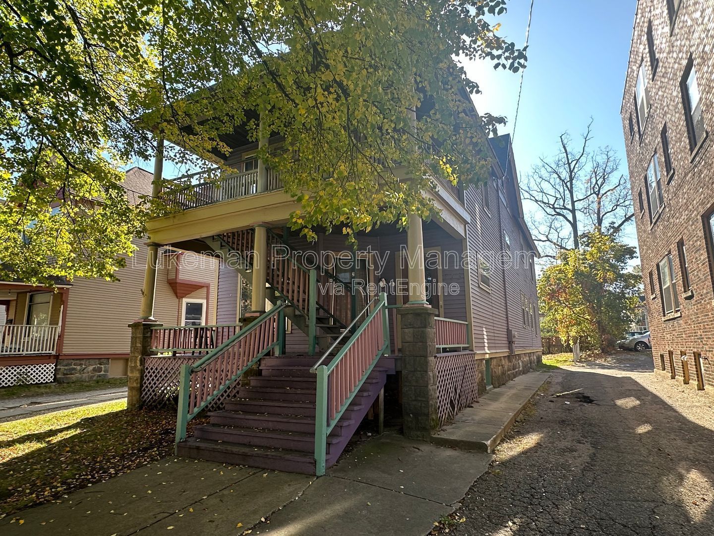 743 Academy #1 - Large 3 Bedroom - Prime Location property image