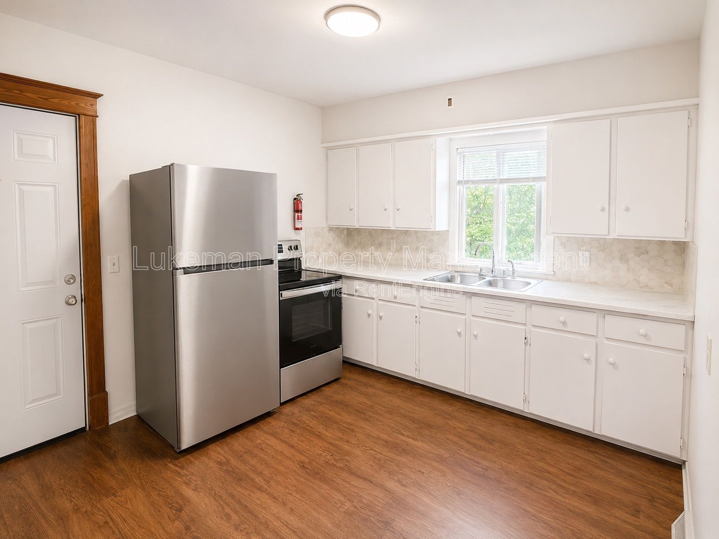 2 Bed 1 Bath Duplex property image