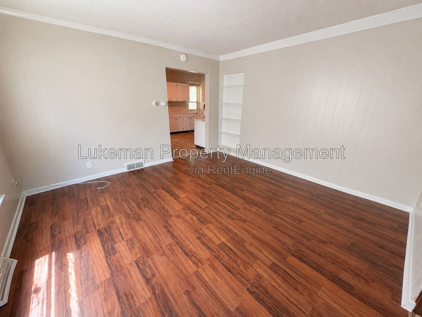 617 Forest #1 - 1 bedroom with office in the Vine property image