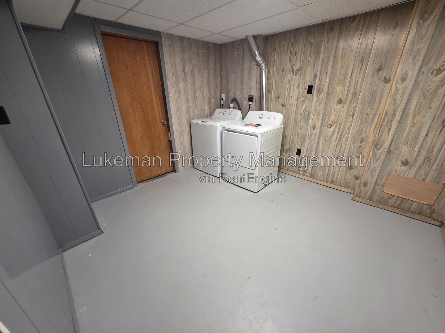 Nicely Remodeled 3-Bedroom Home with Fenced Yard property image
