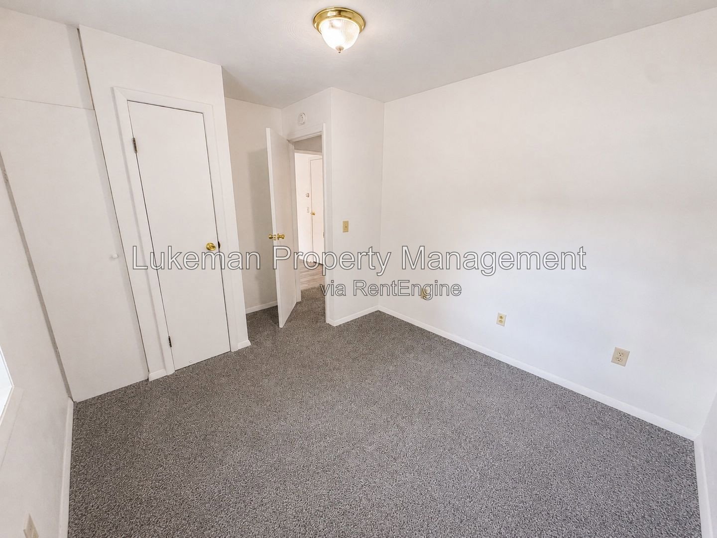 Comstock Country Duplex property image