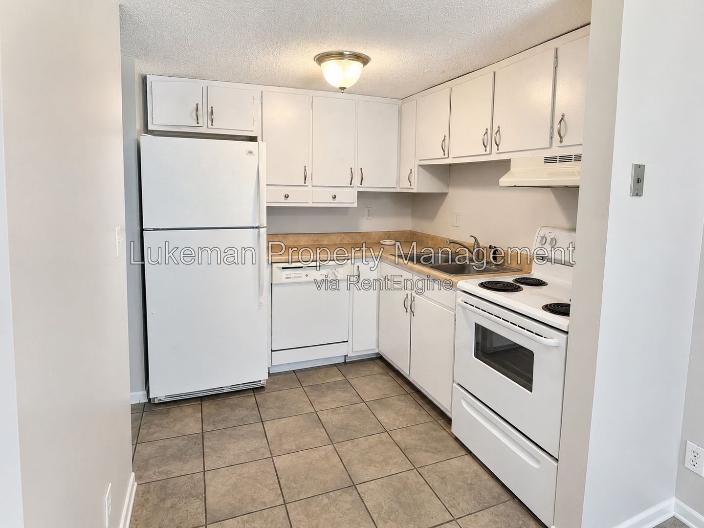 Matterhorn Townhomes #7 - 2 Bed/1.5 Bath Townhome Near WMU property image