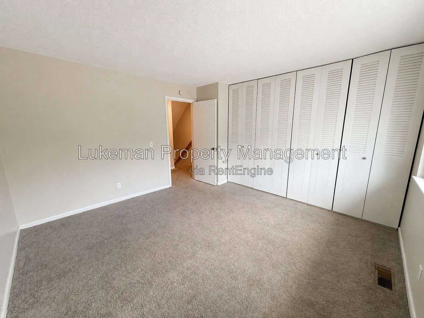 Matterhorn Townhomes #7 - 2 Bed/1.5 Bath Townhome Near WMU property image