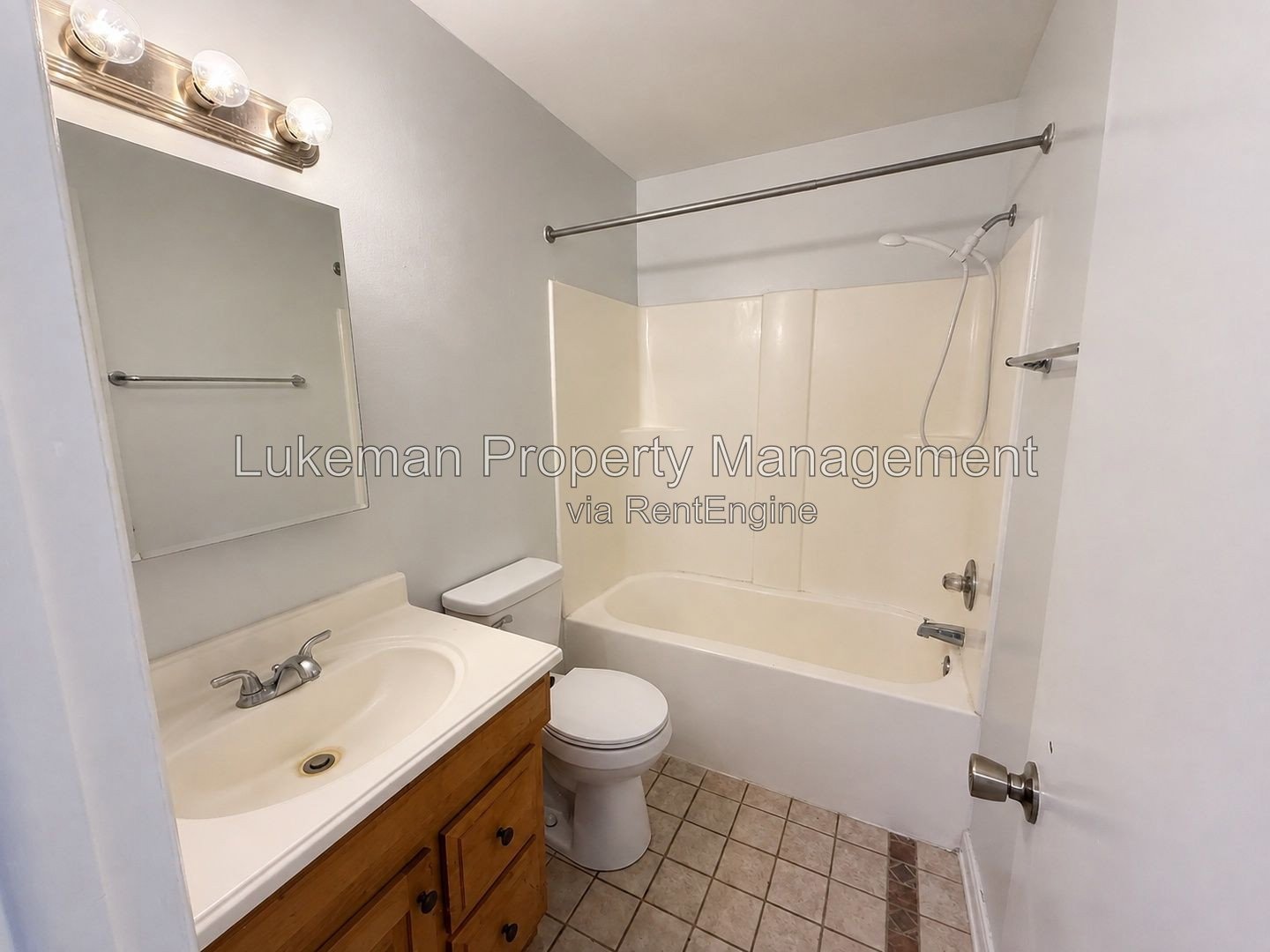 Matterhorn Townhomes #7 - 2 Bed/1.5 Bath Townhome Near WMU property image
