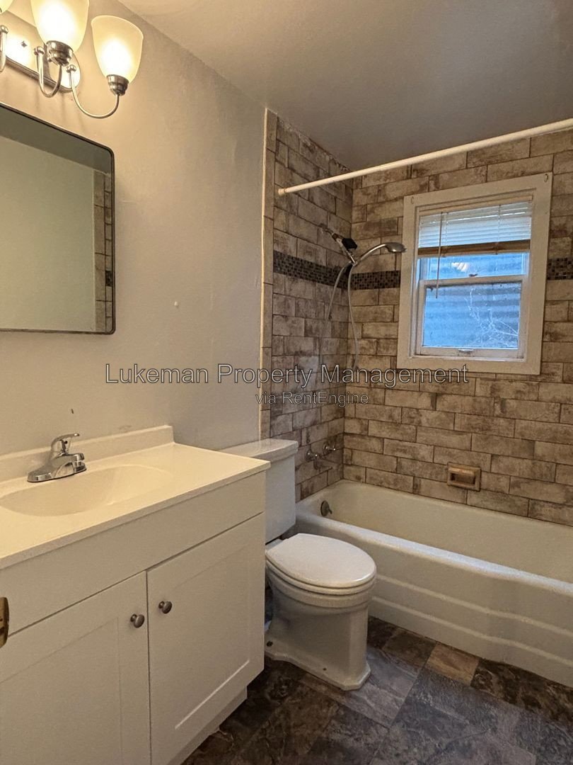 114 Espanola #6 - Parchment - 2 Bed/1 Bath Unit property image