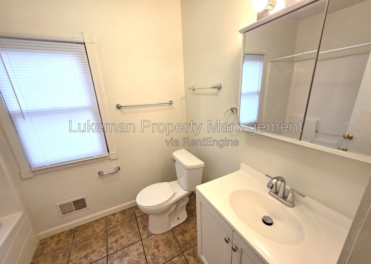 Charming 3-Bedroom Home in Parchment property image