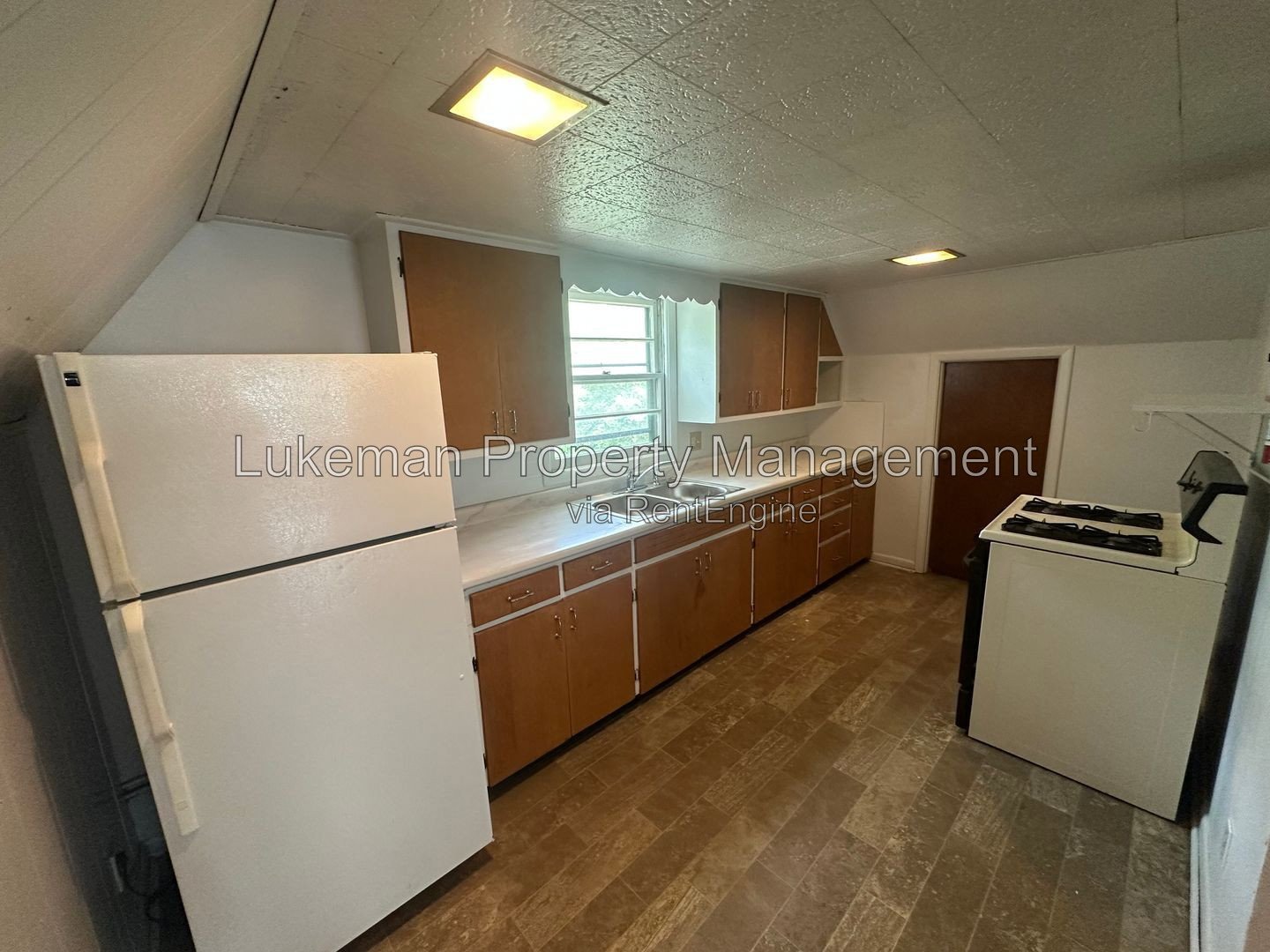 802 Cedar - 1 Bed/1 Bath Apartment Near WMU/K College property image
