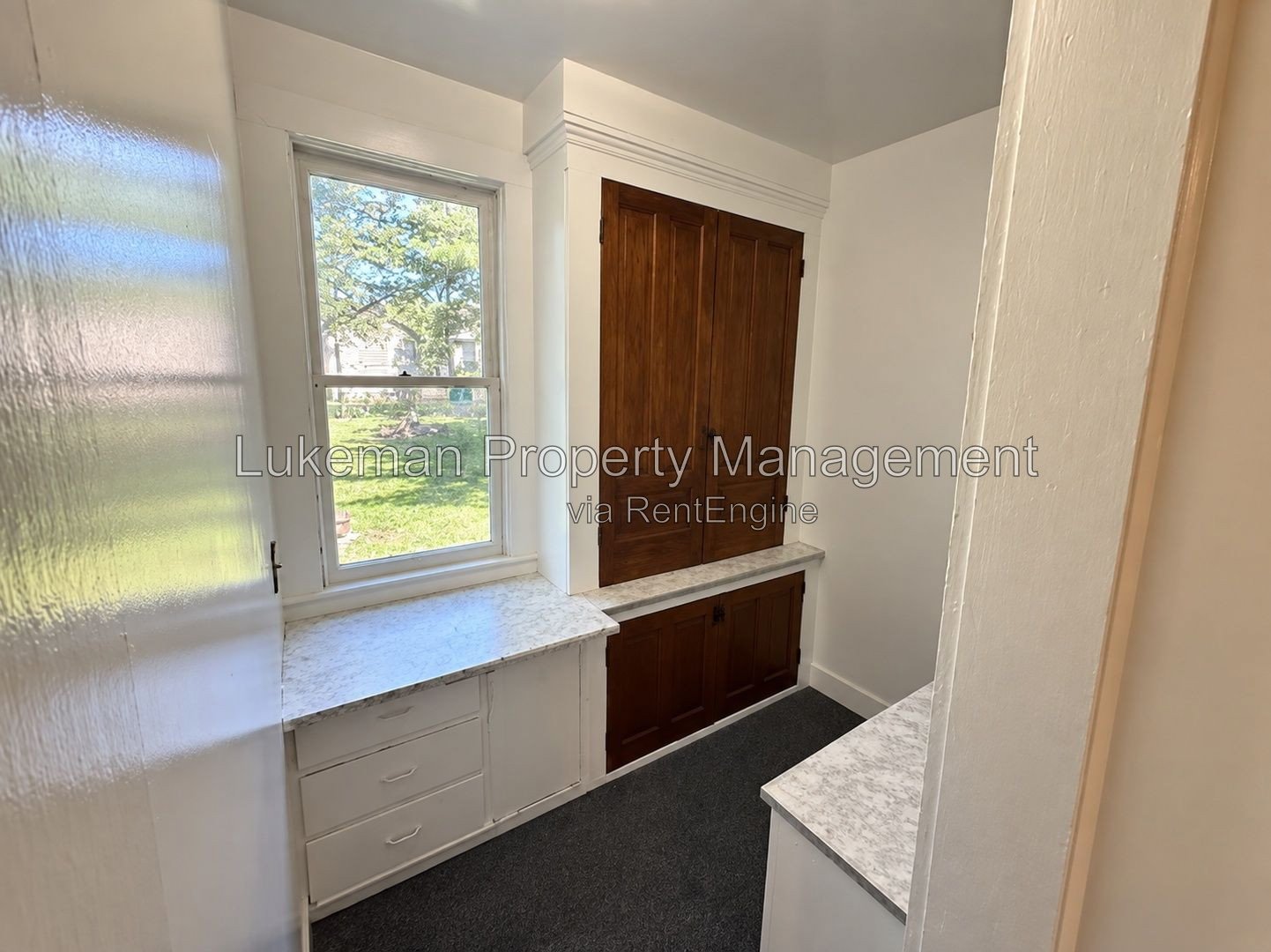 720 Village #2 - 1 Bed/1 Bath Unit Near WMU/K College property image