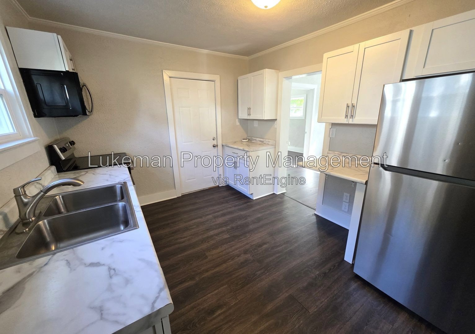 Updated 3 Bedroom and 1 bath property image