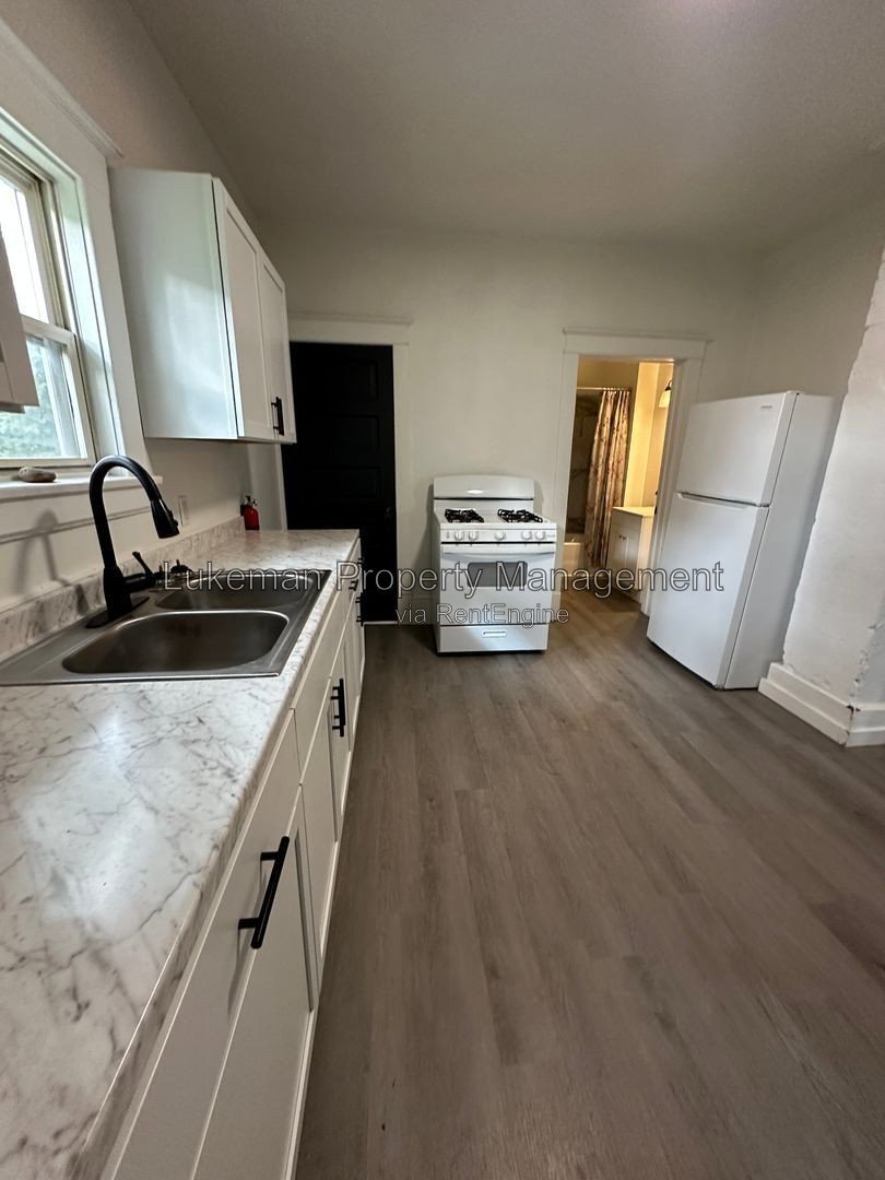 111 Reverend Wright- 3 Bedroom/2 Bathroom Home Downtown Kalamazoo property image