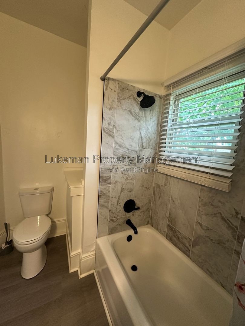 111 Reverend Wright- 3 Bedroom/2 Bathroom Home Downtown Kalamazoo property image