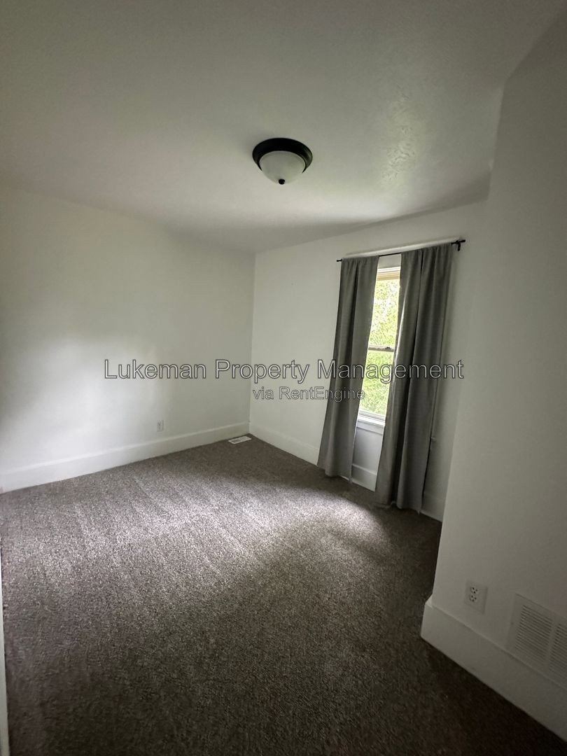 111 Reverend Wright- 3 Bedroom/2 Bathroom Home Downtown Kalamazoo property image