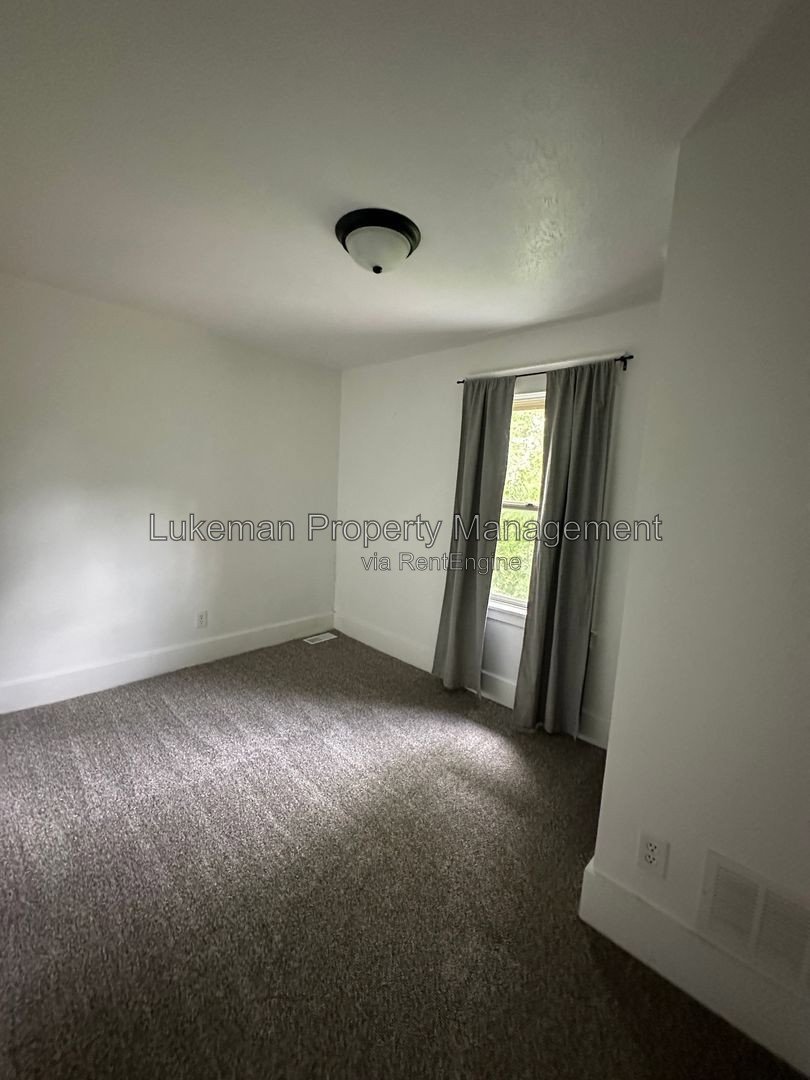 111 Reverend Wright- 3 Bedroom/2 Bathroom Home Downtown Kalamazoo property image