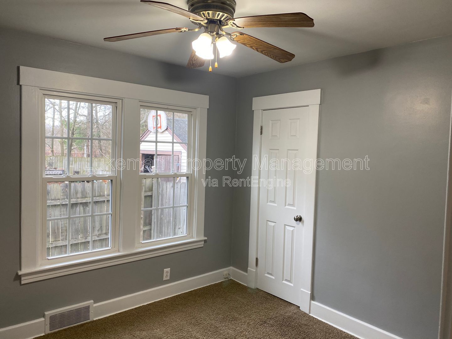 117 Nelson - 2 Bed/1 Bath Near WMU/K-College property image